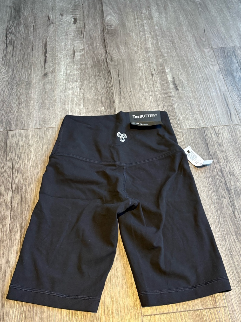 NWT TNA Butter Cheeky 9” Biker Shorts XS